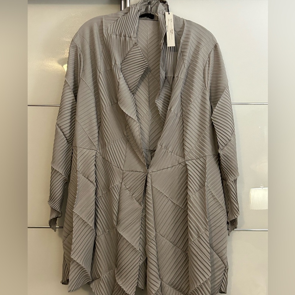 Women’s lightweight satin evening jacket 1X